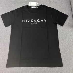 Givenchy short
